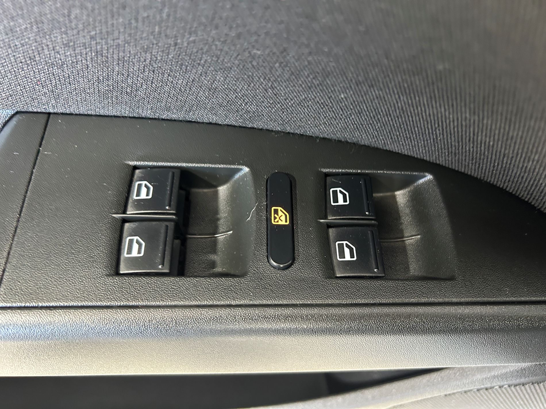 Cupra Leon 2.0 tsi R 265cv - Autoviemme